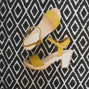 Bryr Clogs Rachel Sandal in Saffron